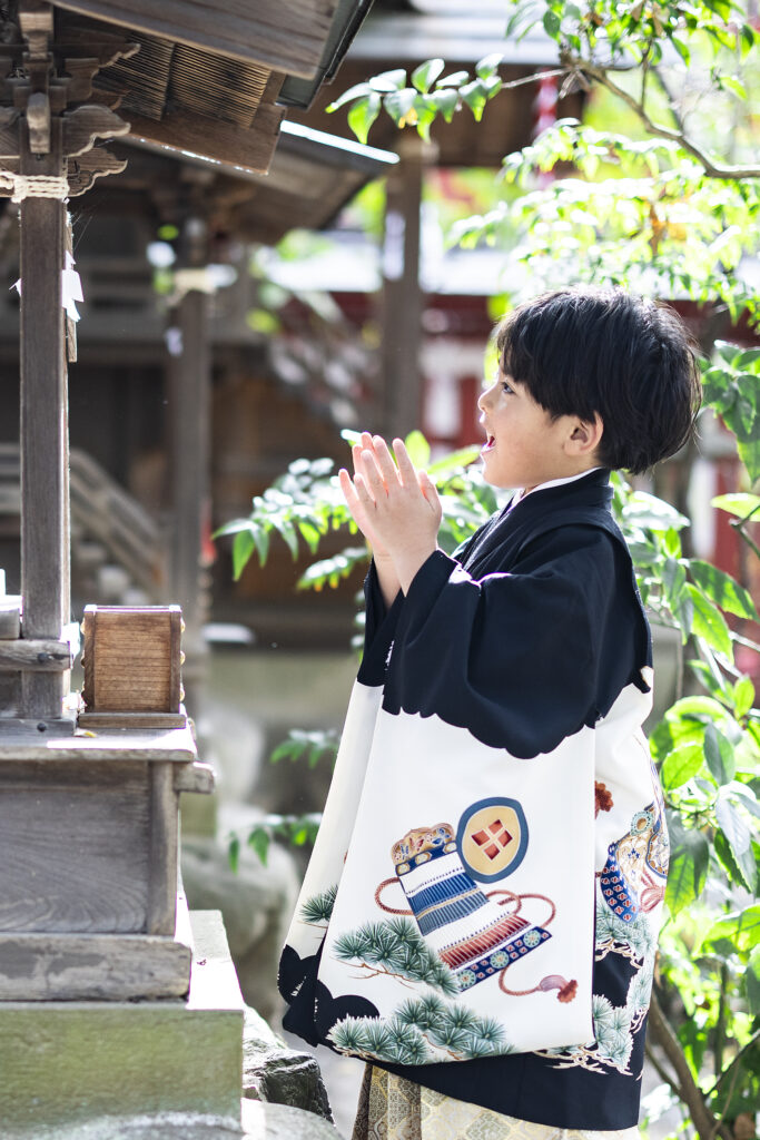 七五三の5歳。秩父神社での前撮り写真